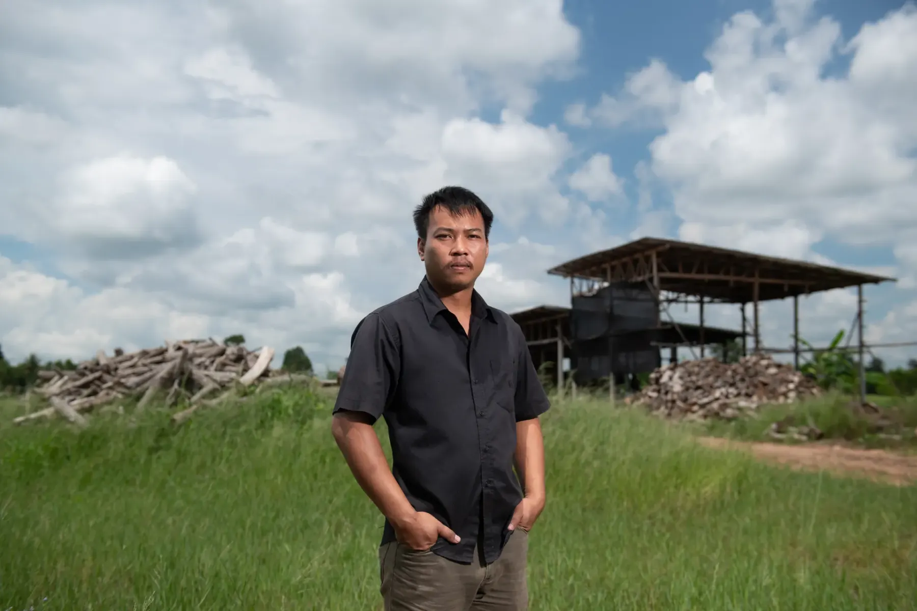 Carbon Bridge founder at the factory site